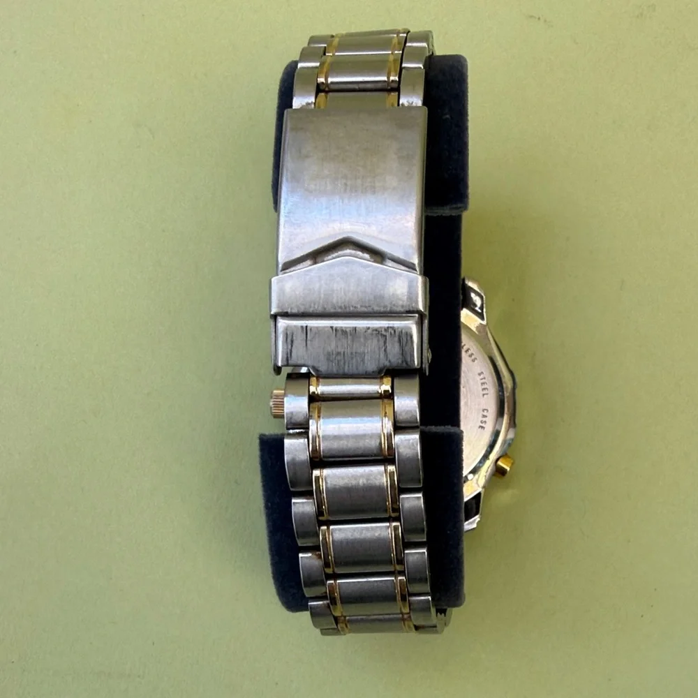 Vintage 90’s Bulova Two-Tone Gold and Silver Watch